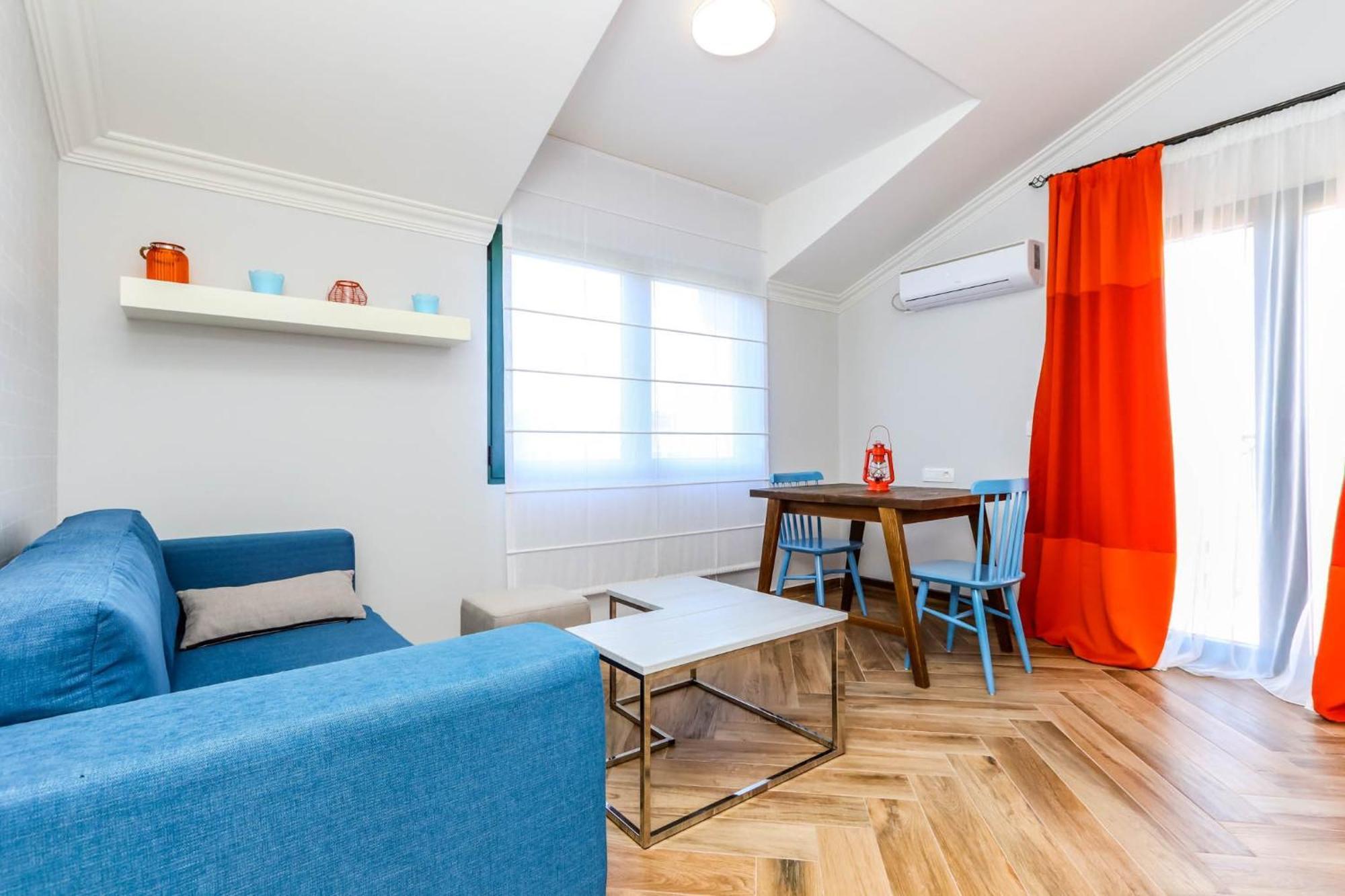 El Mar Apartments バール 部屋 写真